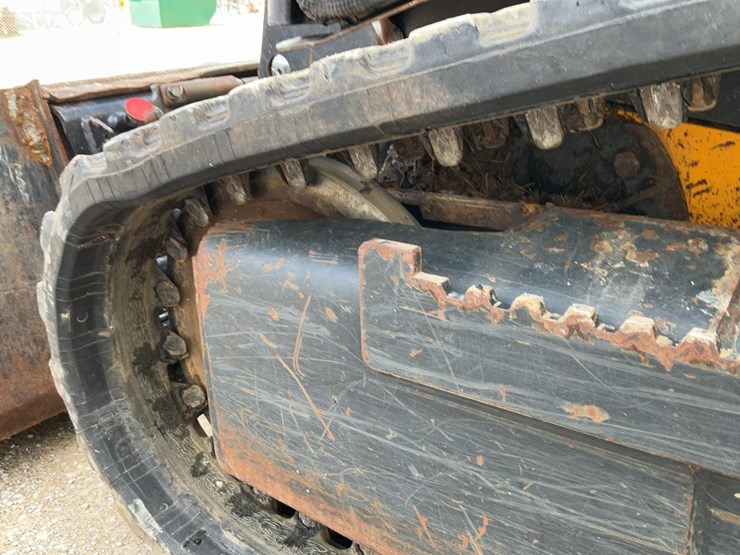 2021-jcb-215t-image-25