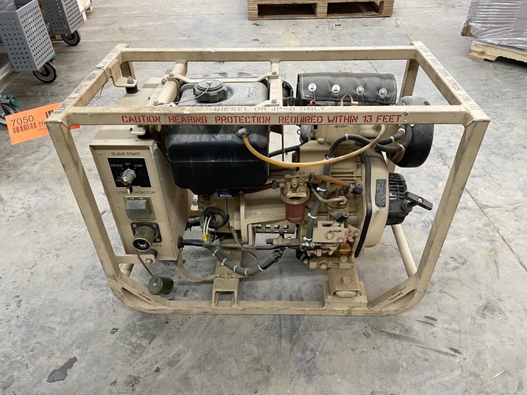 #7550-•-military-diesel-generator-image-2