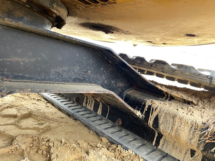 2014-caterpillar-303.5-image-82