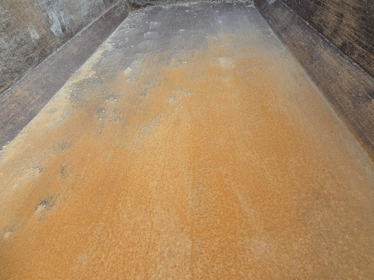 2017-peterbilt-348-image-130