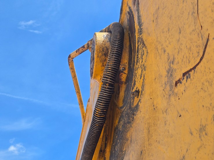 2003-caterpillar-320c-image-102