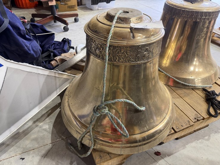 #8-•-antique-brass-church-bell-–-pre-1900-image-5