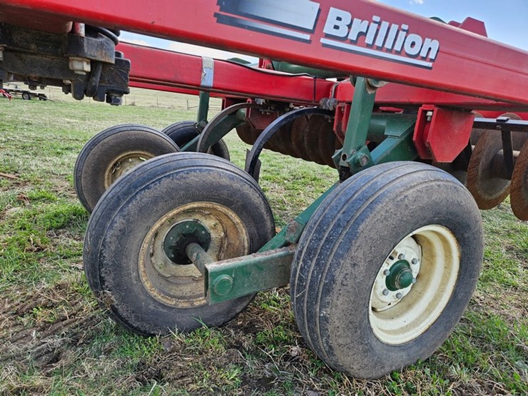 #515-•-brillion-sb-91-9-shank-chisel-plow-image-20