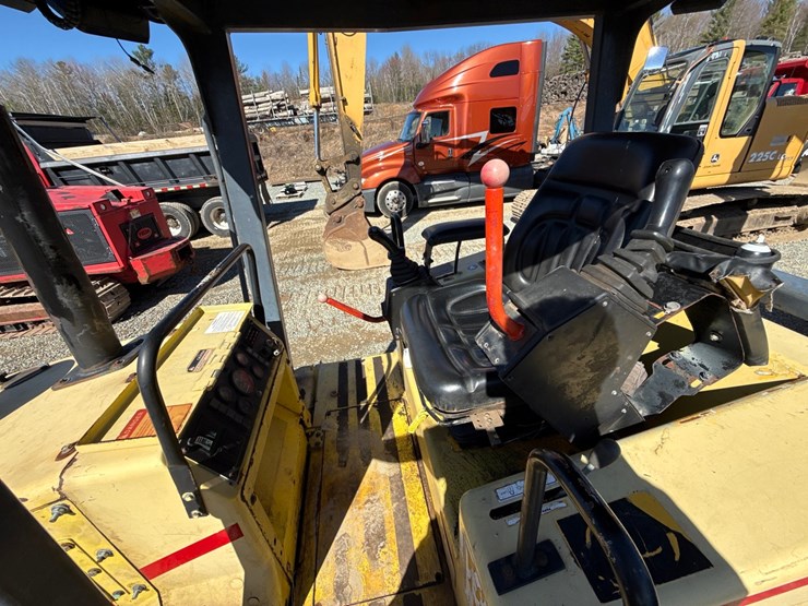 new-holland-dc80-image-34