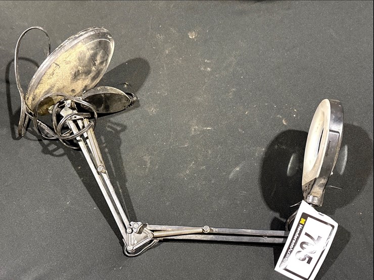 #705-•-architect-lamp-with-magnifying-glass-image-3