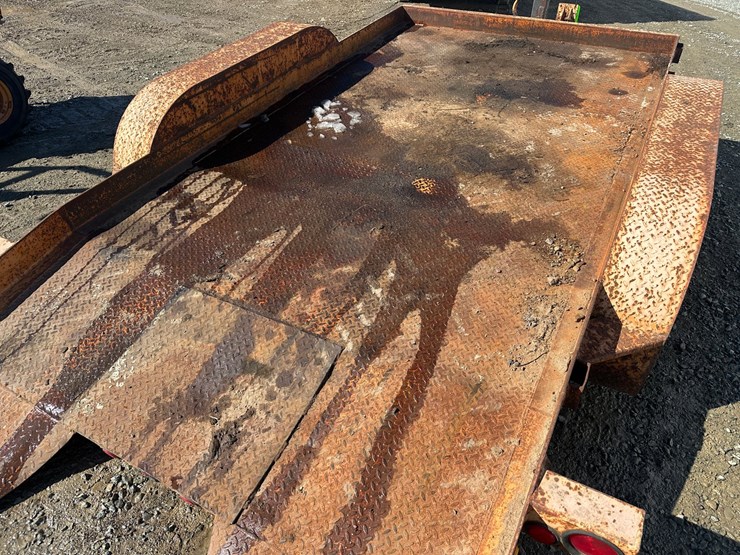 case-maxi-sneaker-image-74