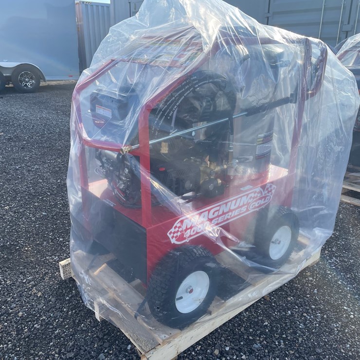 #3088 • 2026 Magnum 4000 Hot Water Pressure Washer