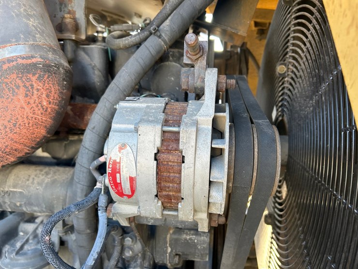 caterpillar-ch75-image-28