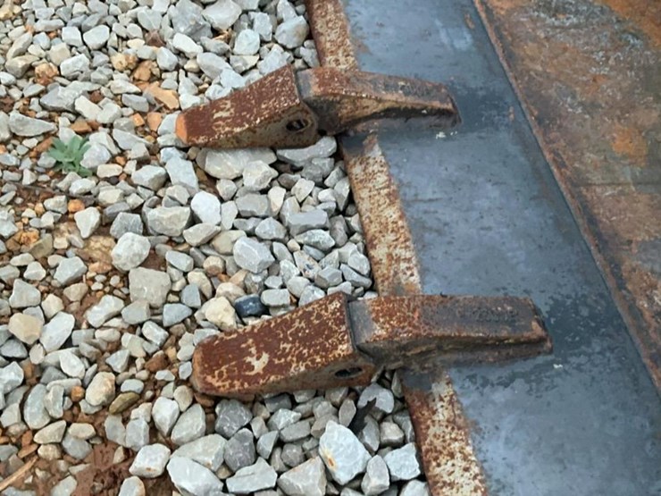 #150-•-blue-diamond-72”-bucket-image-7