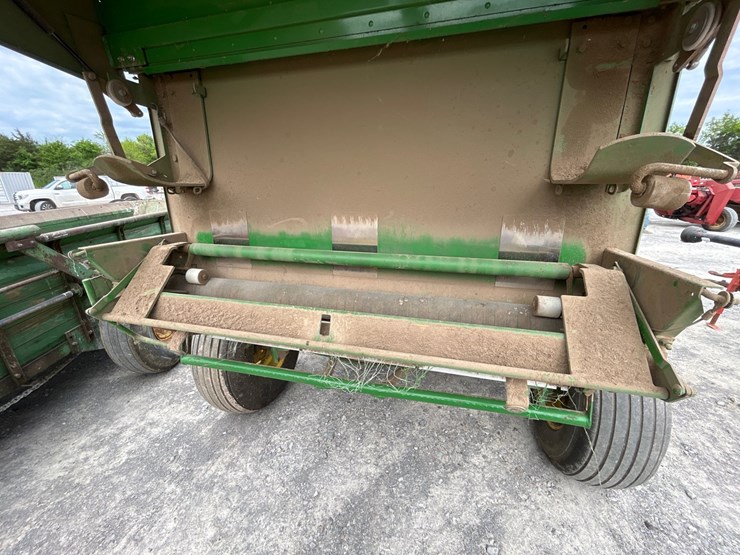 john-deere-469-image-6