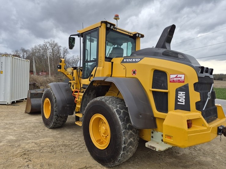 2023-volvo-l60h-image-2