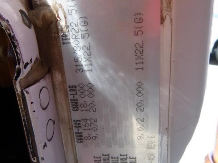 2002-caterpillar-c12-image-37