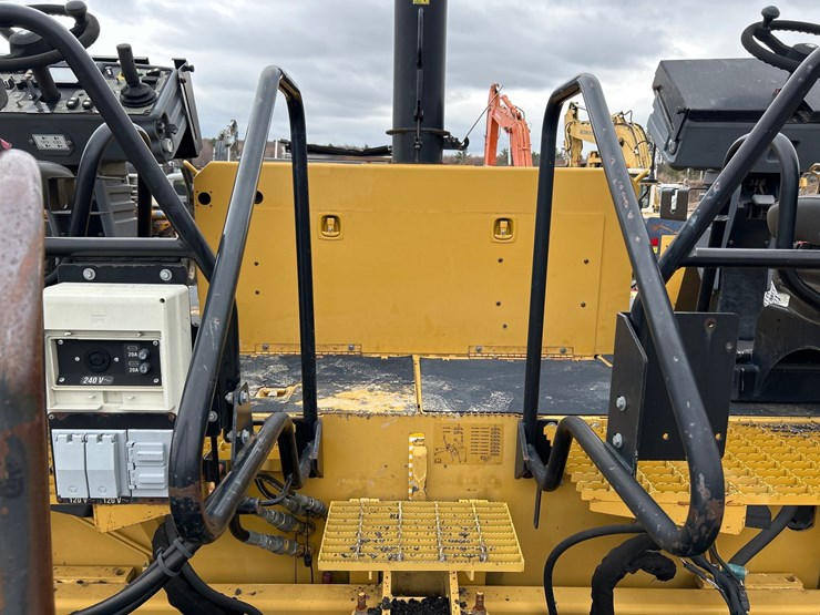 caterpillar-ap-1000e-image-37