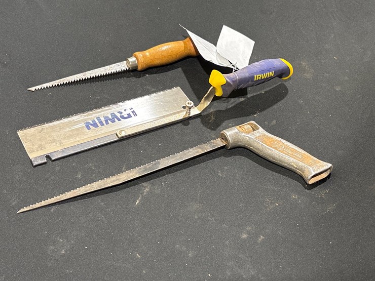 #700-•-lot-of-various-saws-image-2