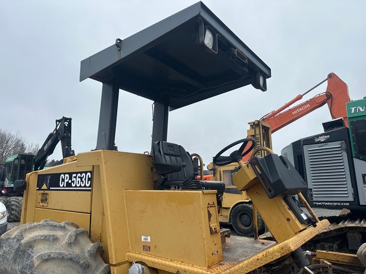 caterpillar-cp-563c-image-14