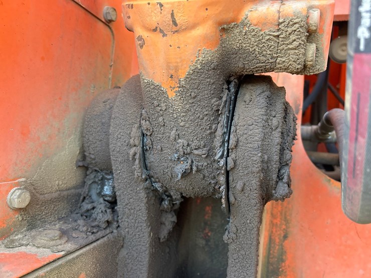 2021-hitachi-zx225-image-33