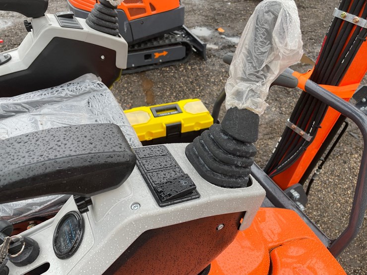 #3296-•-2026-ats-me18-mini-excavator-image-26