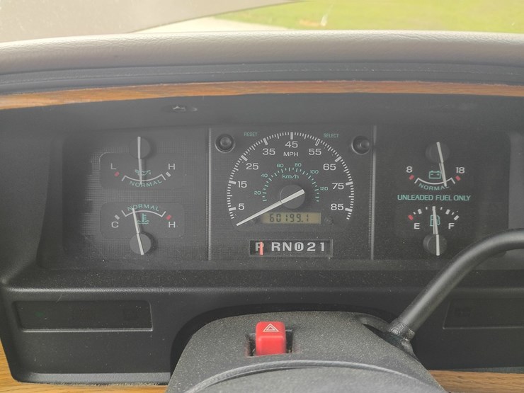 1992-ford-e150-image-55