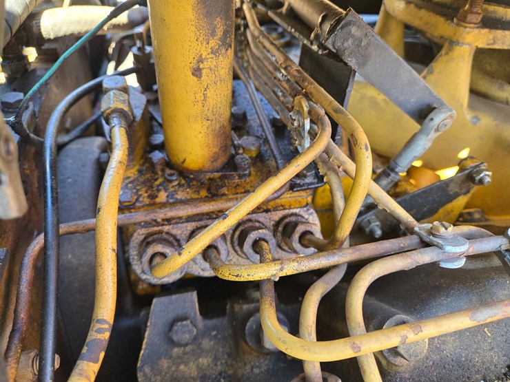 caterpillar-3208-image-61