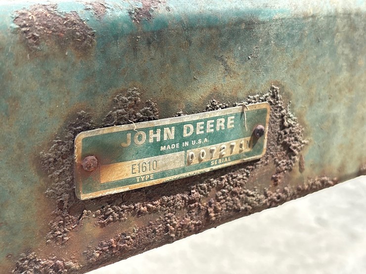 john-deere-10-image-5