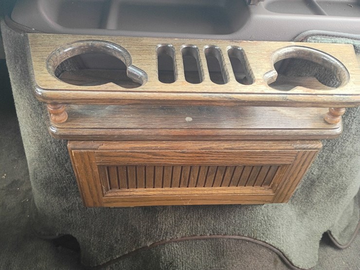 1992-ford-e150-image-47