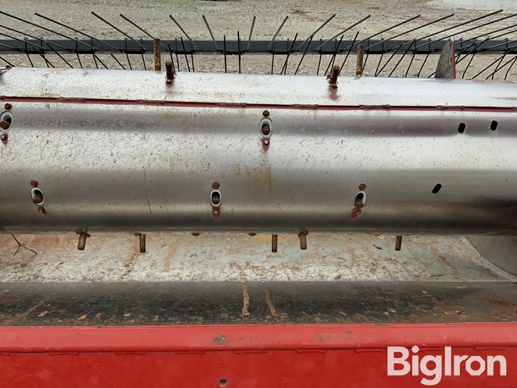 2016-case-ih-3016-image-16