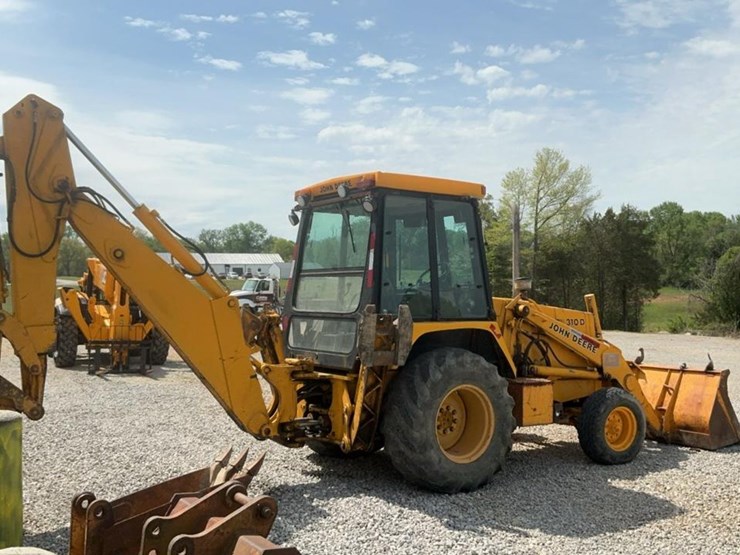 john-deere-310d-image-9