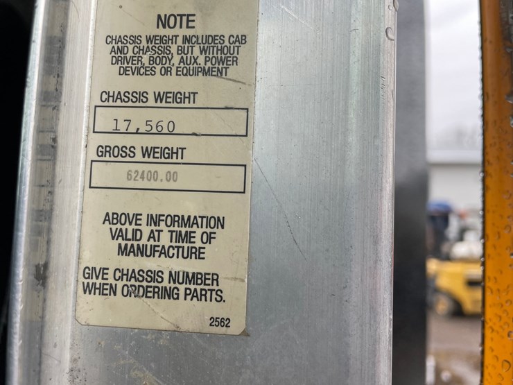 1997-kenworth-t800-image-11