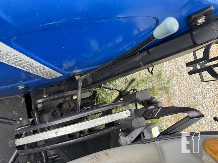 new-holland-tt75a-image-13