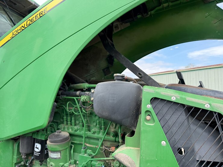 2010-john-deere-8270r-image-66