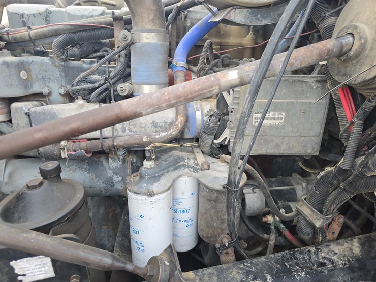 2003-mack-rd688s-image-71