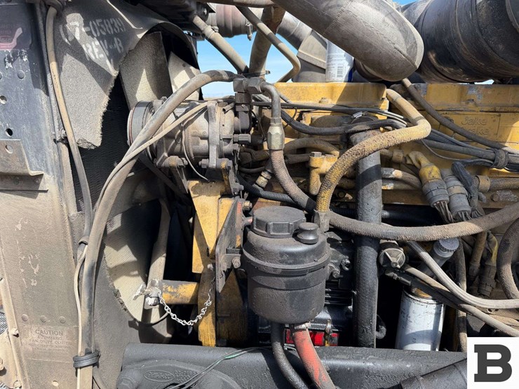 1990-peterbilt-377-image-33