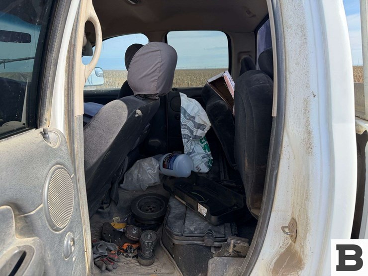 2005-dodge-ram-2500-image-30