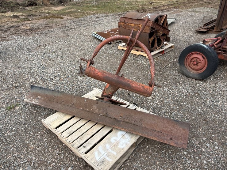 john-deere-4120-image-76