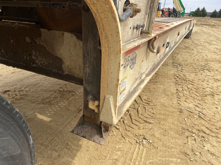 #7516-•-2015-landoll-s30c-51'-hydraulic-beavertail-semi-trailer-image-22