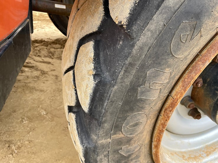 2014-jlg-g9-43a-image-77