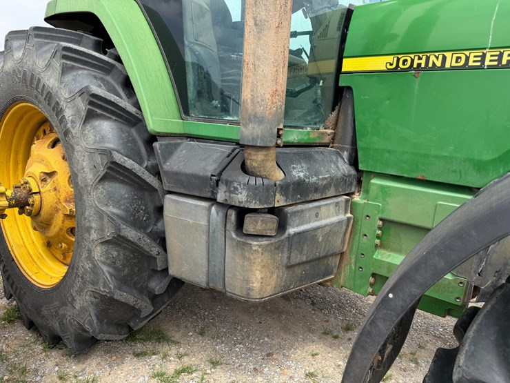 1998-john-deere-8300-image-38