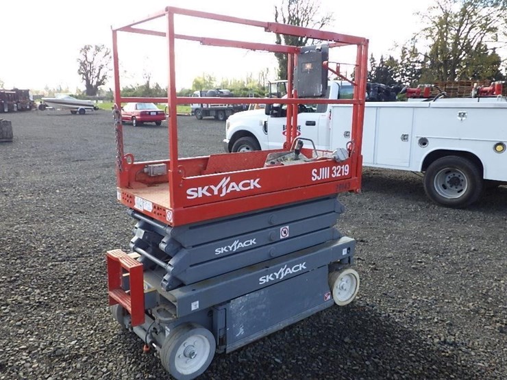 skyjack-sjiii3219-image-5