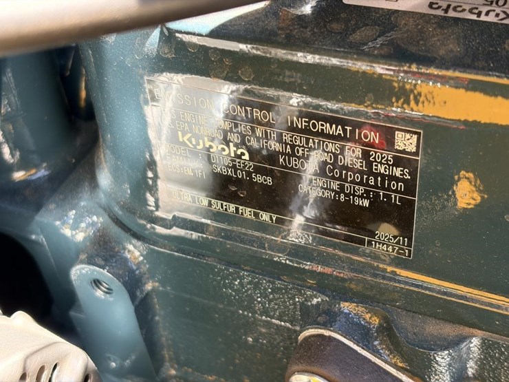 2026-agt-kkta27-skid-steer-loader-image-11