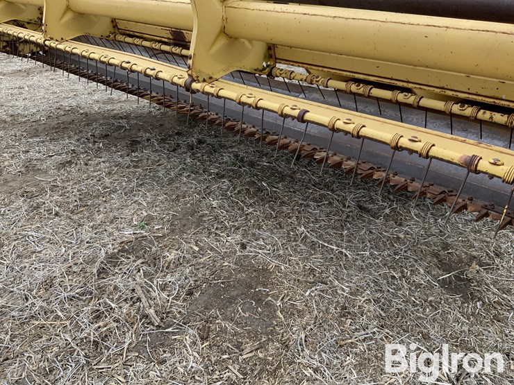 new-holland-1112-image-13