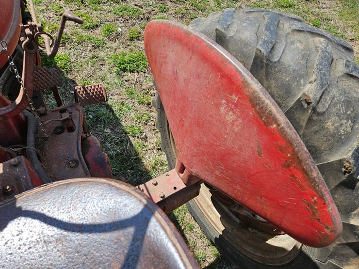 #525-•-farmall-super-m-tractor-image-19