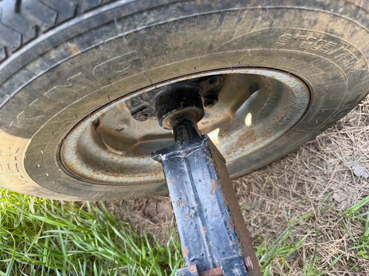 #45274-•-frontier-h1174-s/a-30'-header-trailer-image-6