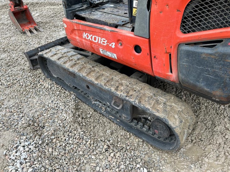 2019-kubota-kx018-4-image-15