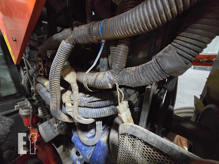 kubota-m108s-image-27