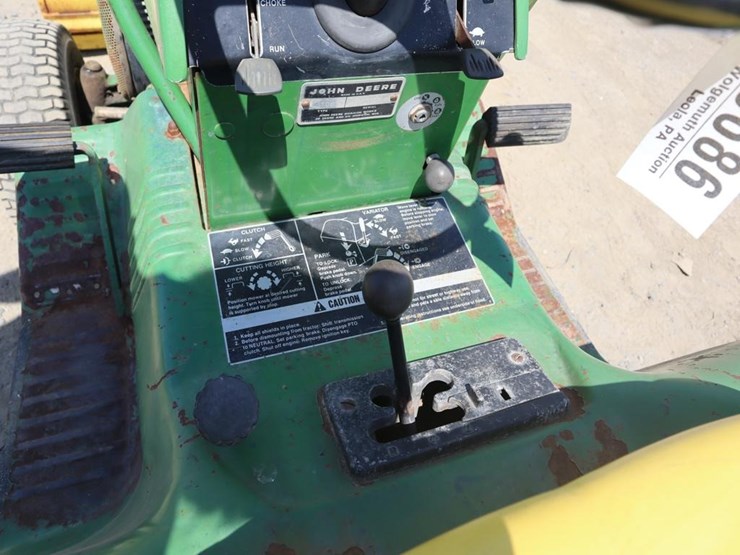 john-deere-110-image-13