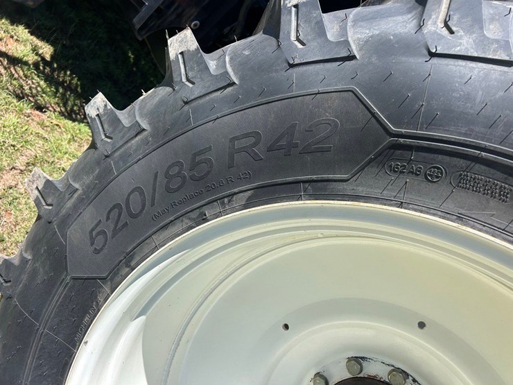 new-holland-tj375-image-8