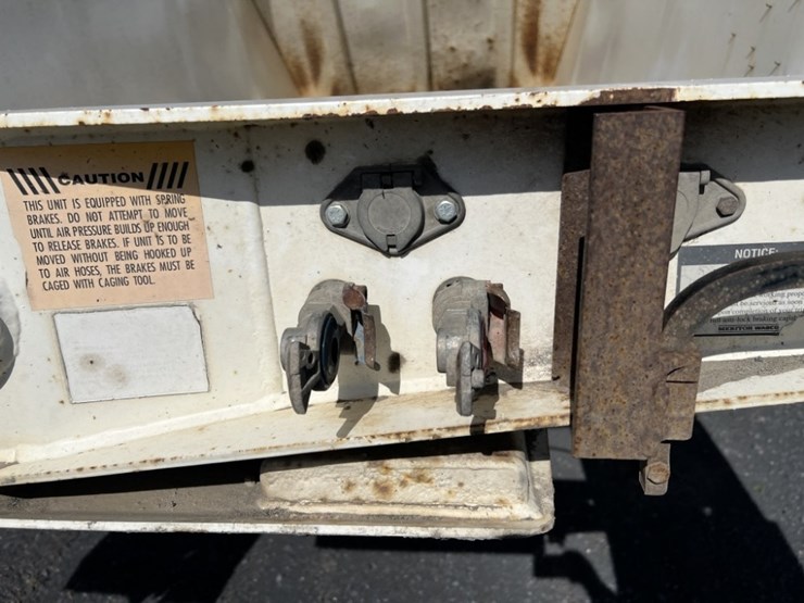 2007-axle-dump-trailer-image-9