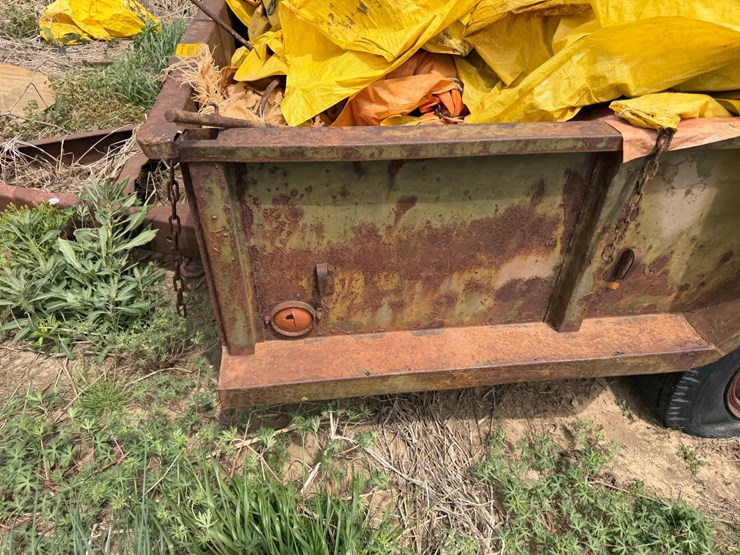 #45264-•-9'-utility-trailer-w/levee-spills-image-18