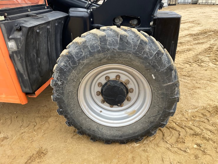 2013-jlg-g6-42a-image-68