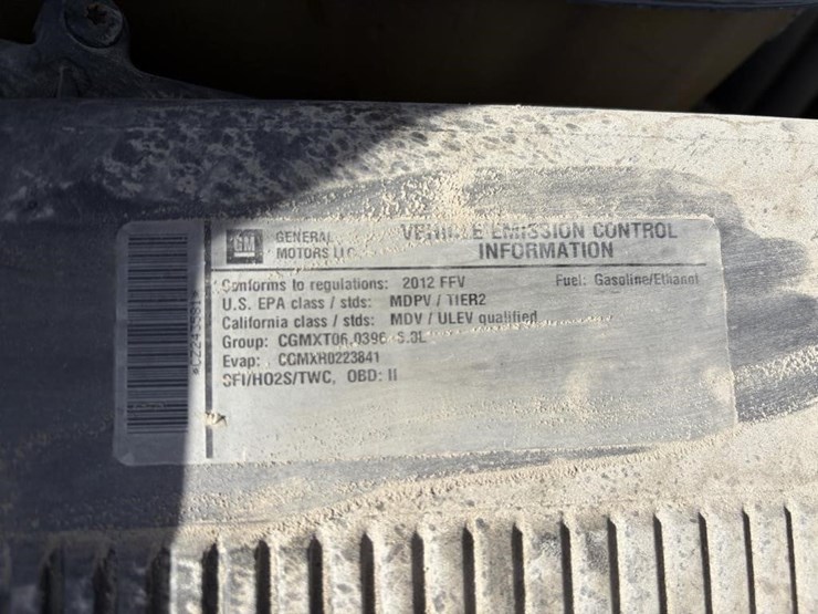 2012-gmc-sierra-2500-image-8